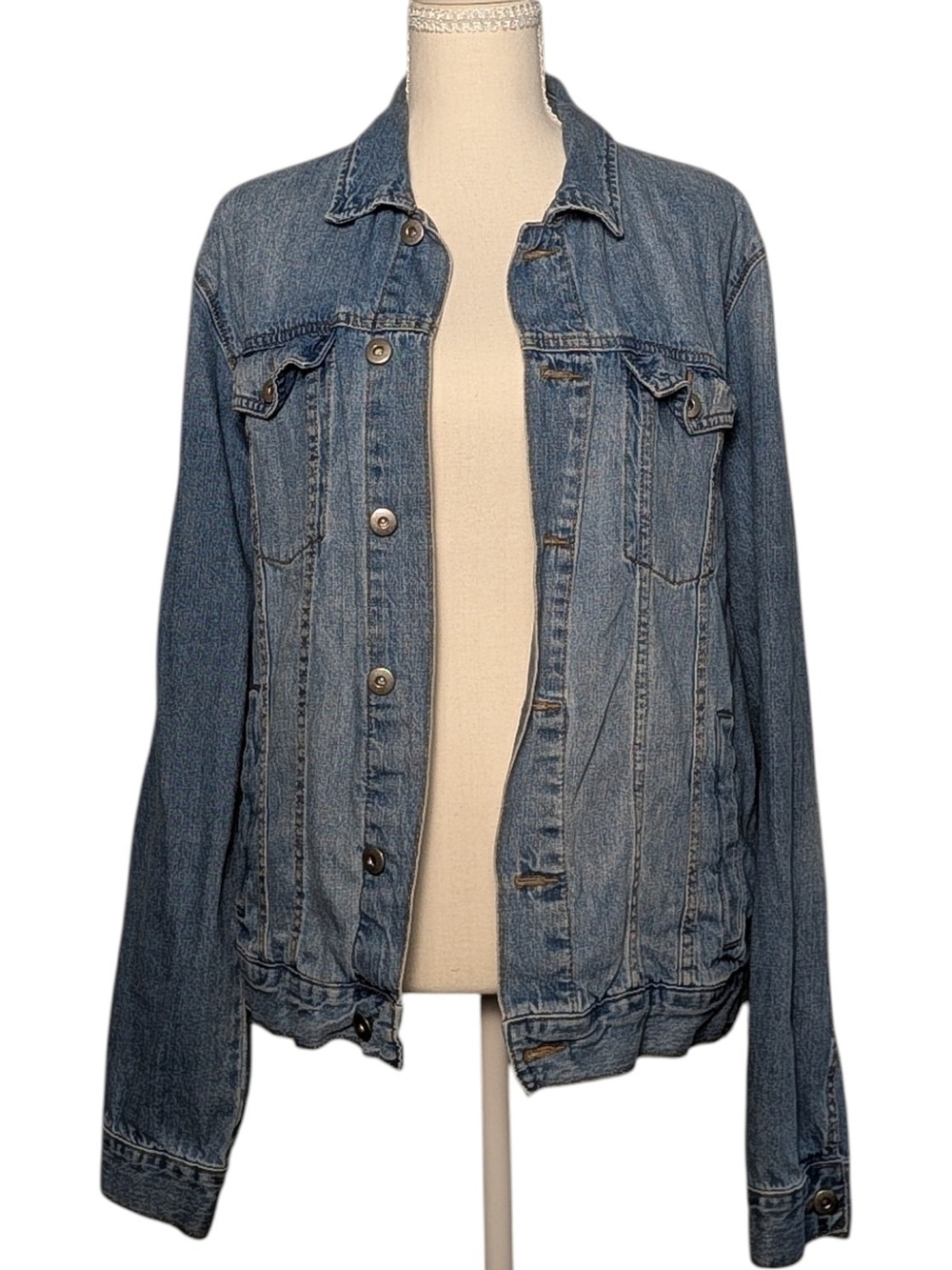 Forever 21 Blue Denim Jean Jacket - Women's Button-Front Coat